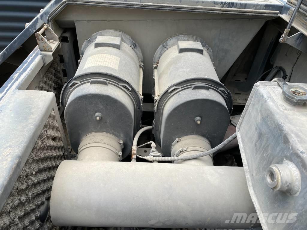 Wirtgen WR 240 Equipos para la estabilización de suelos y reciclaje de asfalto