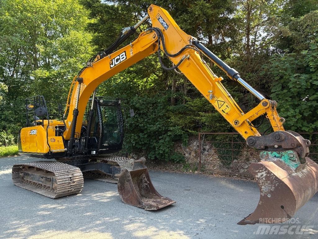 JCB JS 131 Excavadoras de cadenas