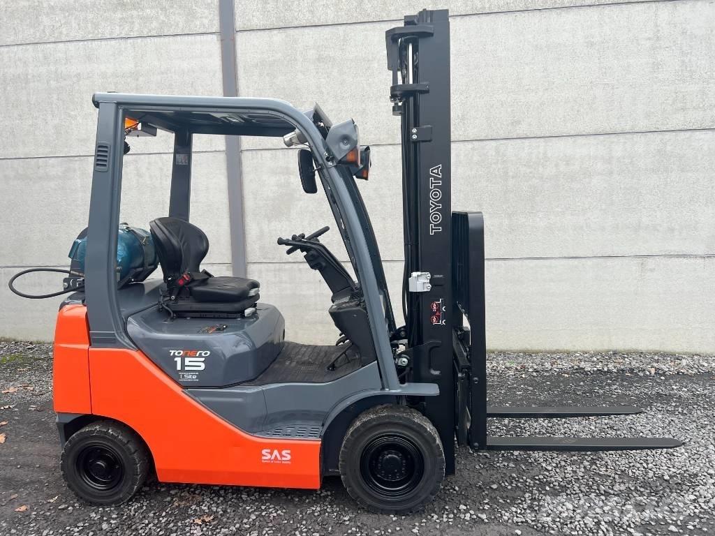 Toyota 02-8FGF15 Carretillas LPG