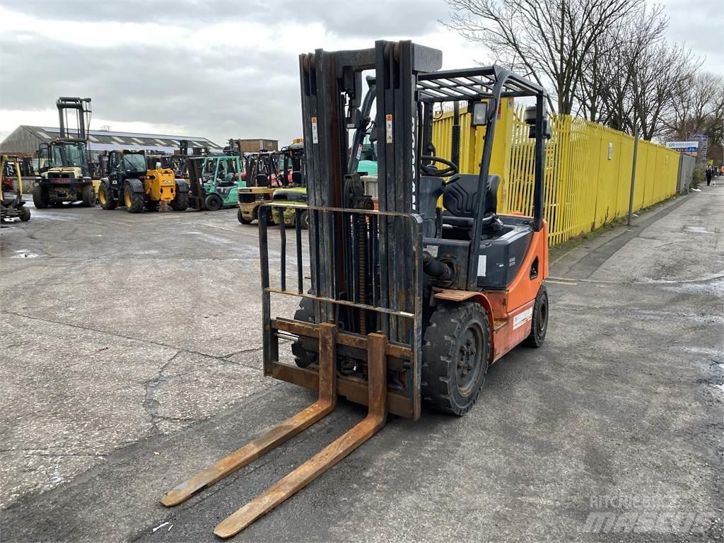 Doosan D25S-5 Carretillas diesel