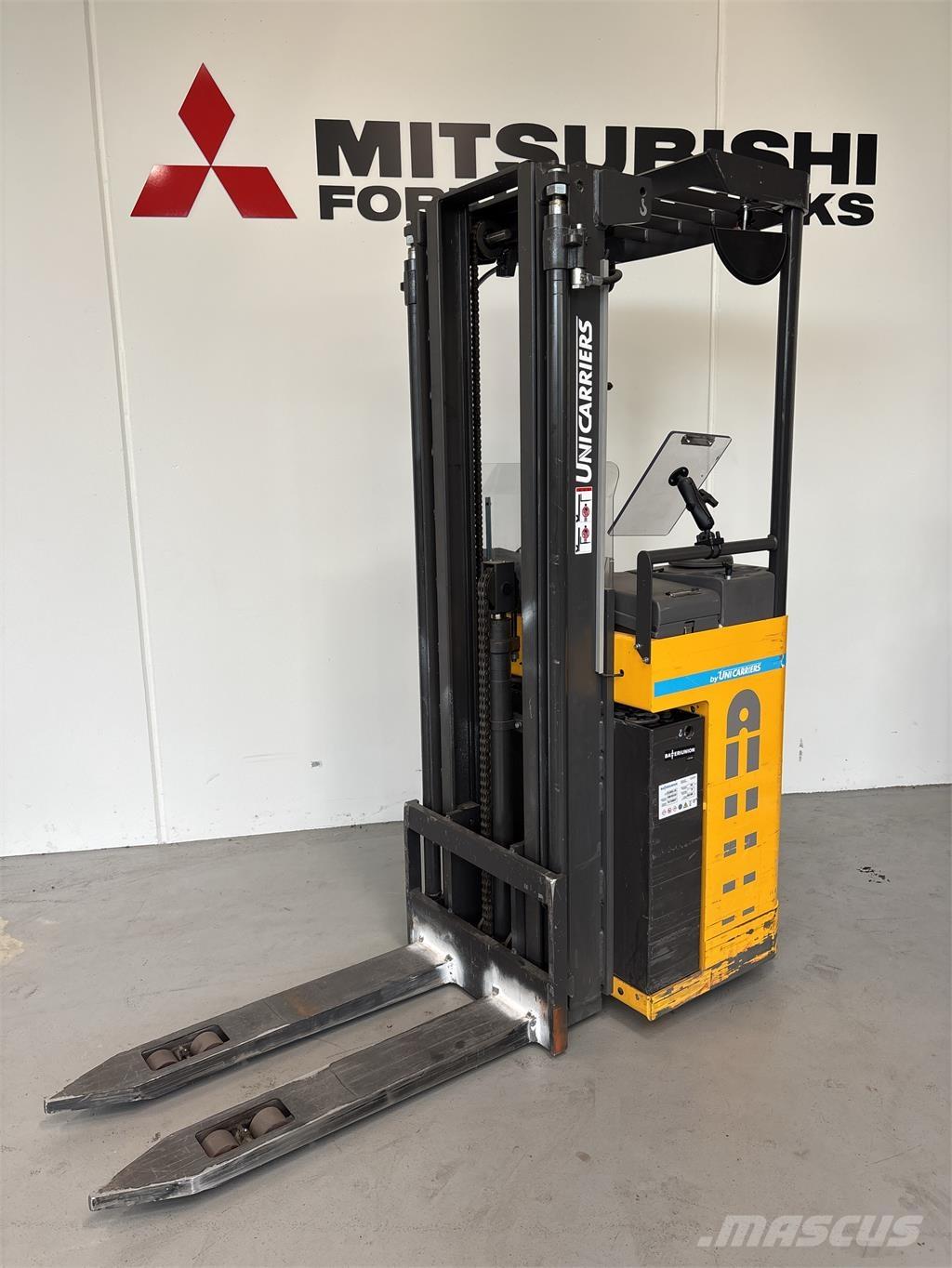 Atlet A160 Apiladores eléctricos autopropulsados