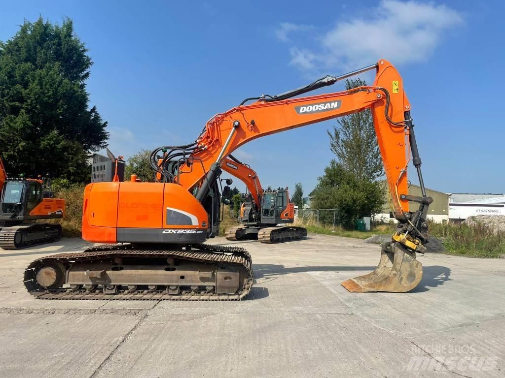 Doosan DX 235 LCR-5 Excavadoras de cadenas