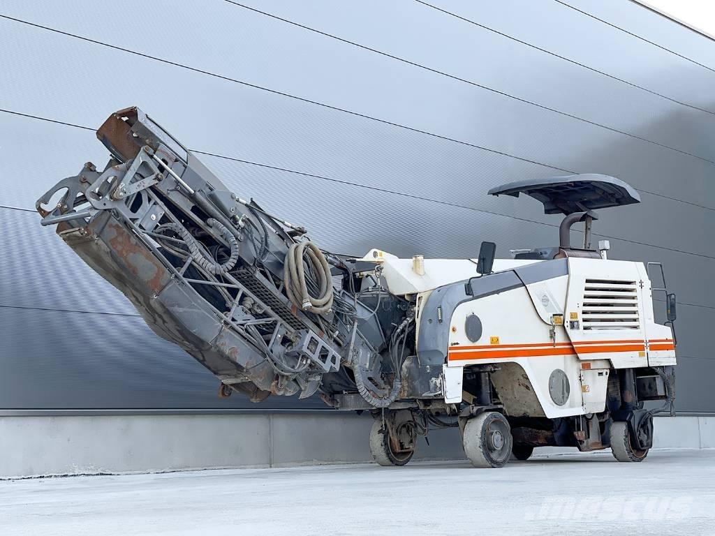 Wirtgen W 100 F Máquinas moledoras de asfalto en frío