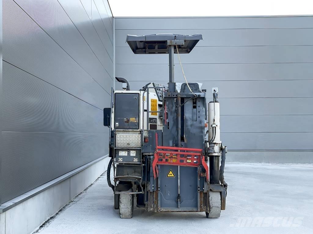 Wirtgen W 100 F Máquinas moledoras de asfalto en frío