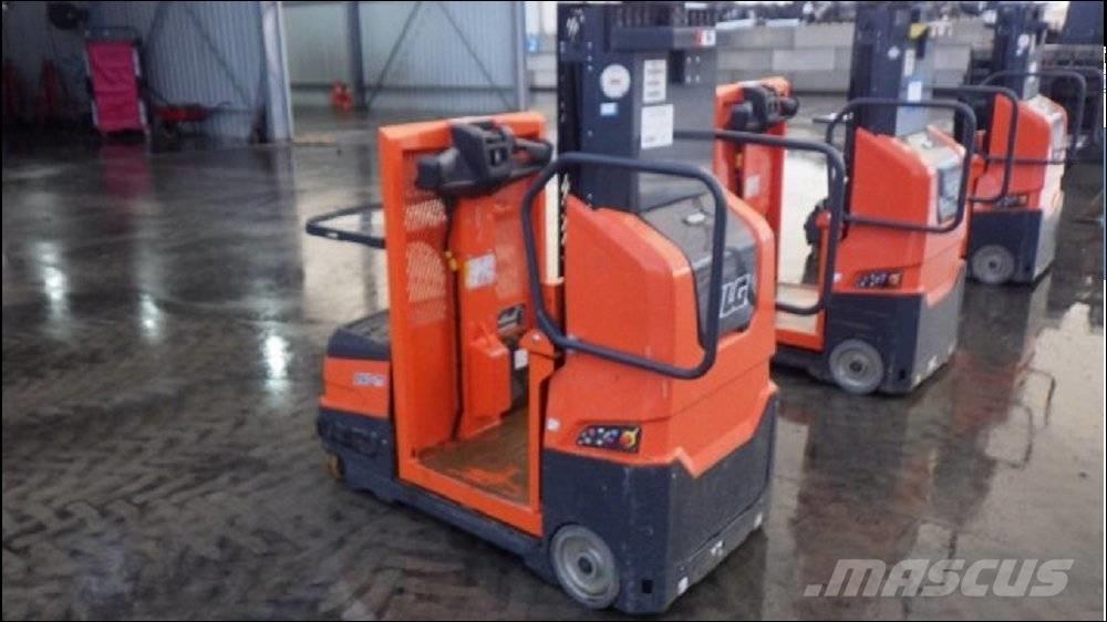 JLG DSP-M Recogepedidos de gran altura