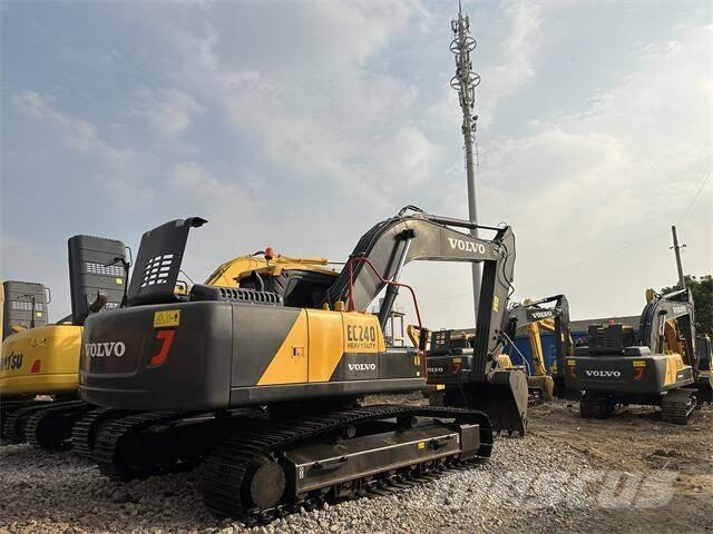 Volvo EC240 Excavadoras de cadenas