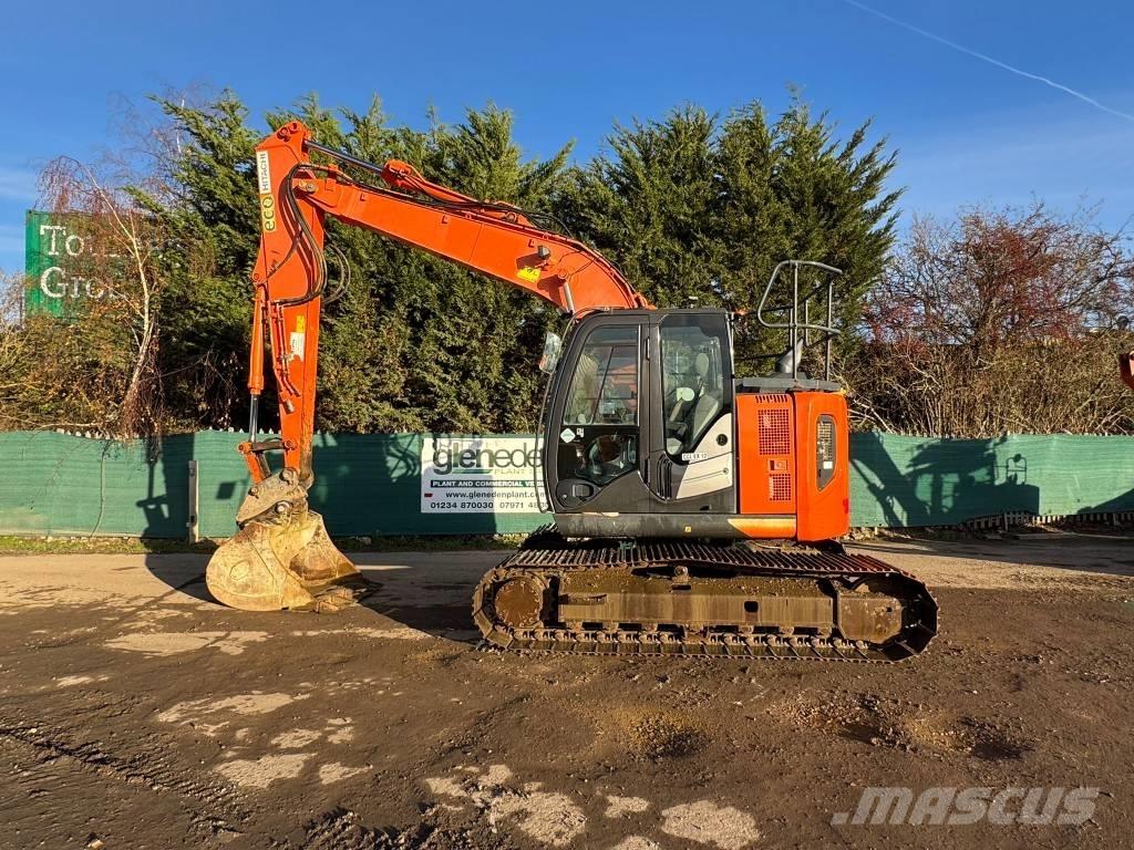 Hitachi ZX 135 US-6 Excavadoras de cadenas