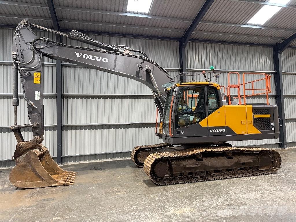 Volvo EC 220 E Excavadoras de cadenas