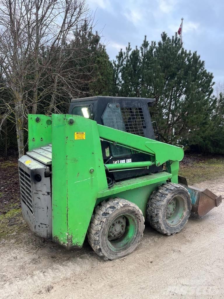 Gehl SL3825 Minicargadoras