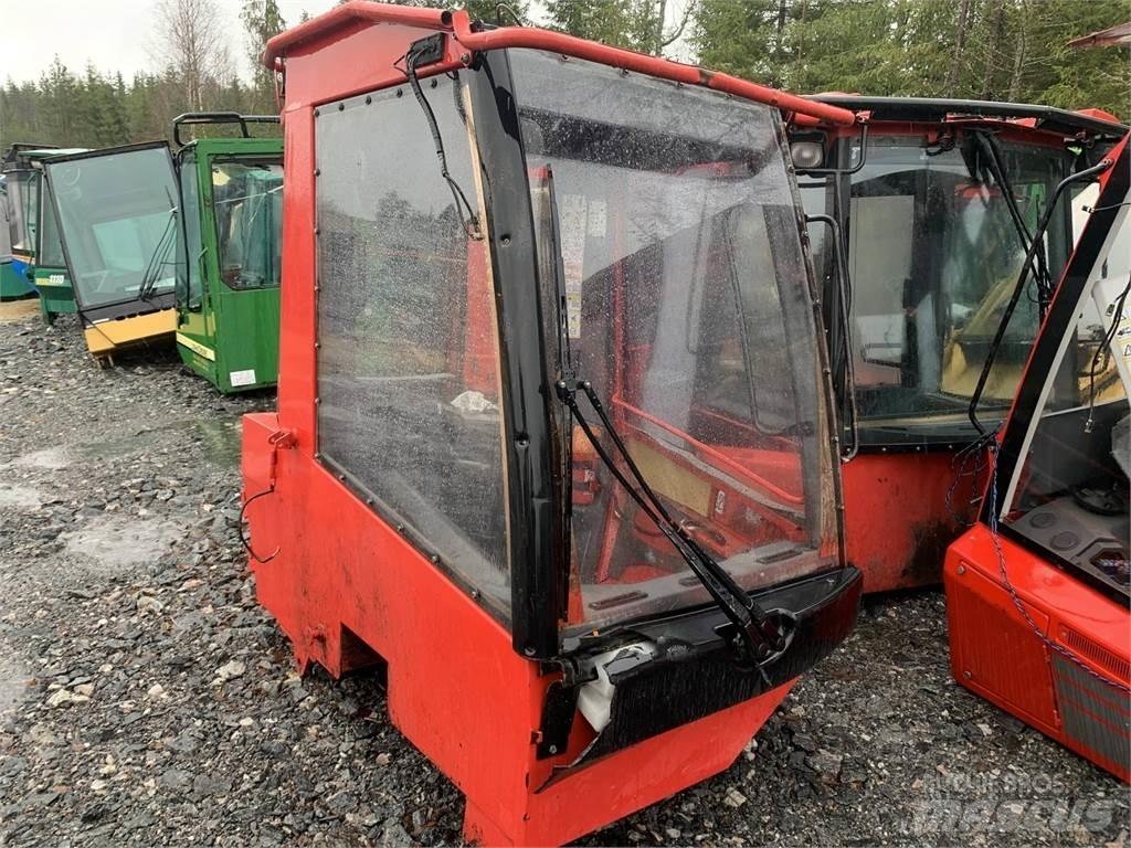 Komatsu 901TX Cabinas e interior