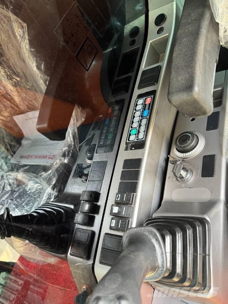 Doosan DX 225 Excavadoras de cadenas