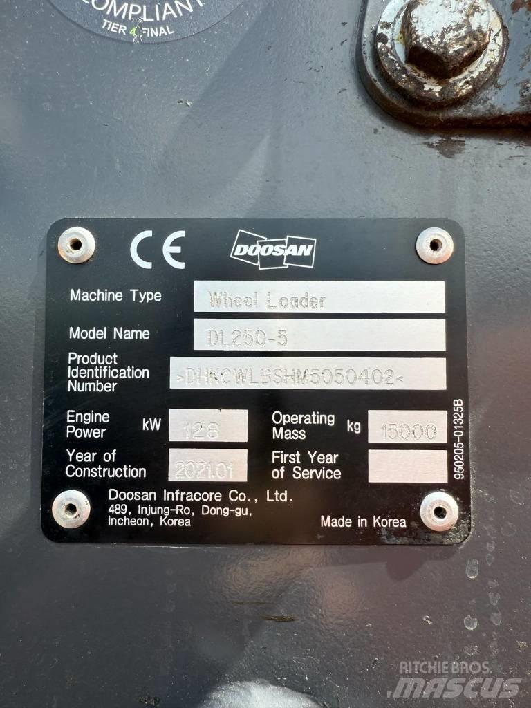 Doosan DL 250-5 Cargadoras sobre ruedas