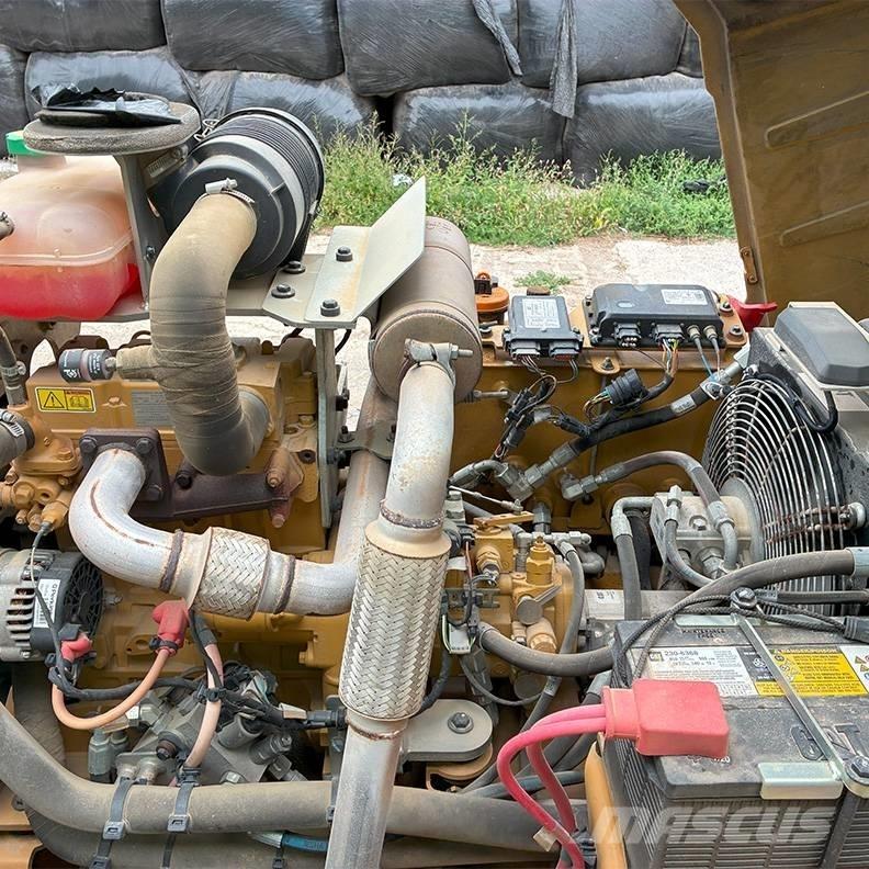 CAT CB 2.7 Rodillos de doble tambor
