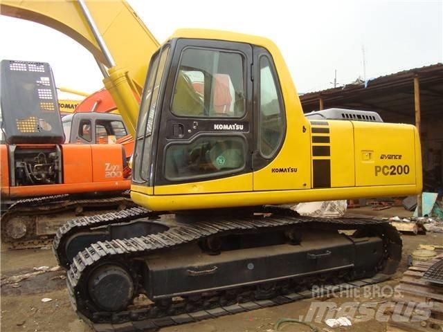 Komatsu PC 200-6 Excavadoras de cadenas