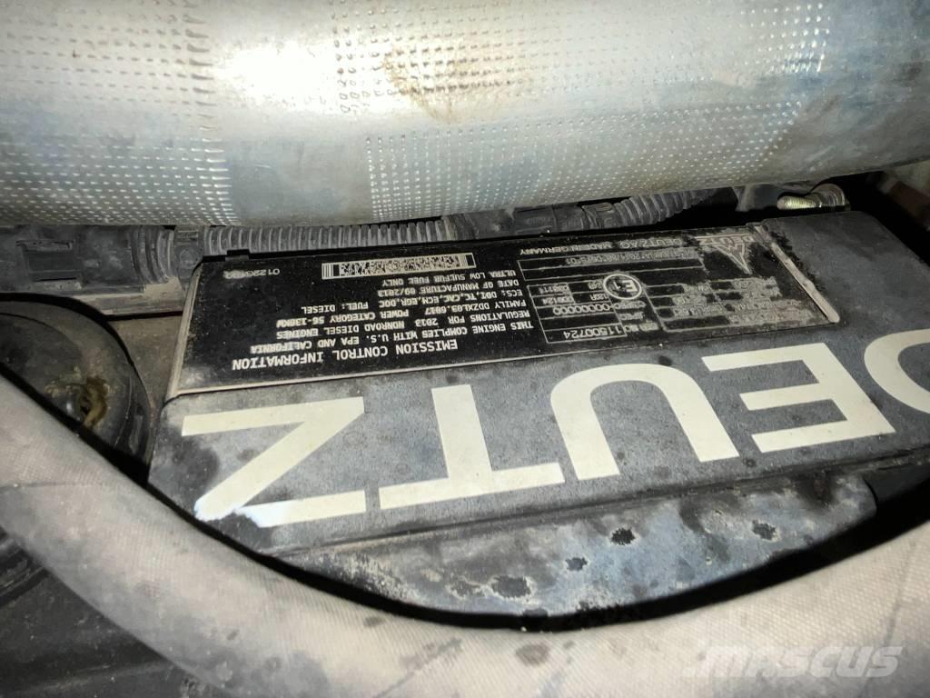 Mecalac 10 MCR Excavadoras de cadenas