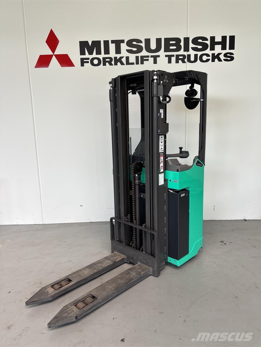 Mitsubishi SBR16N2 Apiladores eléctricos autopropulsados