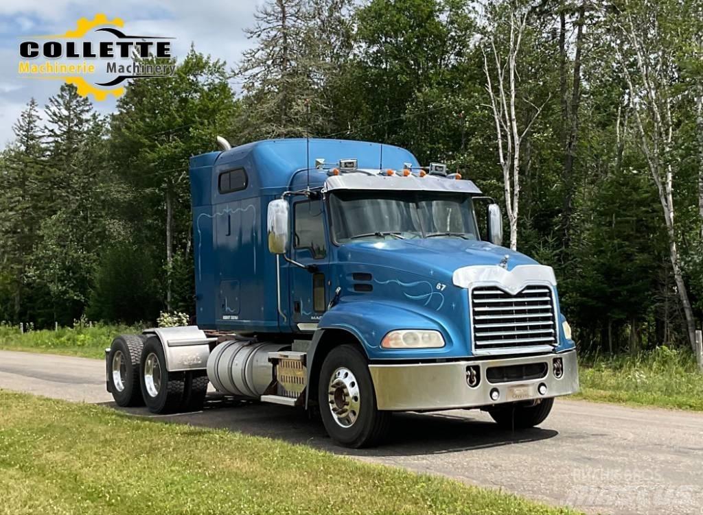 Mack CXU 613 Cabezas tractoras