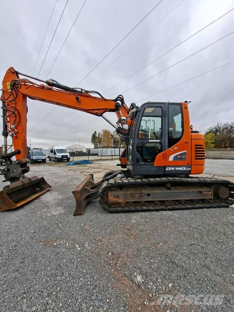 Doosan DX 140 LCR Excavadoras de cadenas