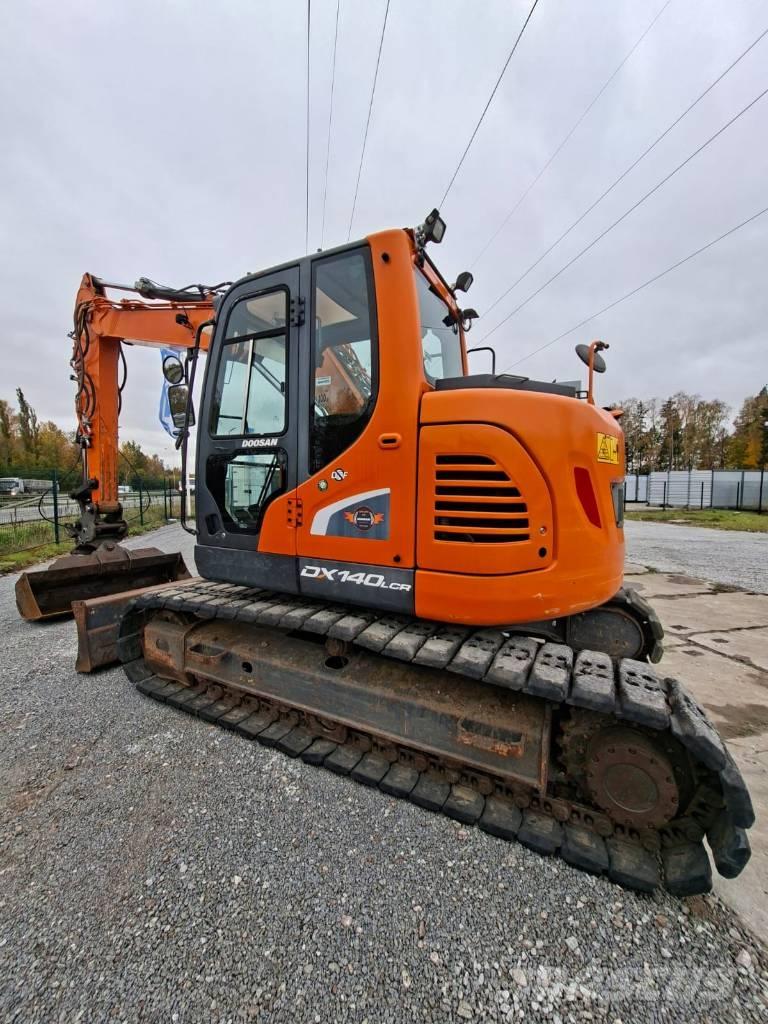 Doosan DX 140 LCR Excavadoras de cadenas