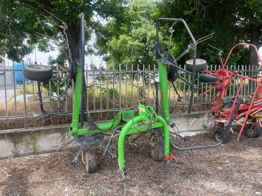 Deutz-Fahr 5221 Rastrillos y henificadores