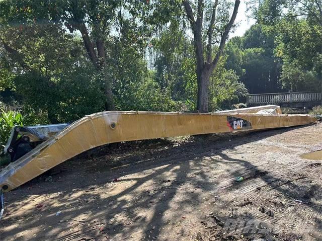 CAT 320 C Excavadoras anfibio