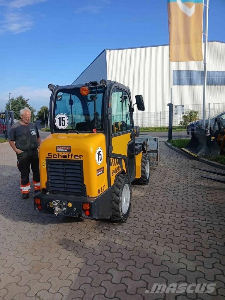 Schäffer 2428 SLT Minicargadoras