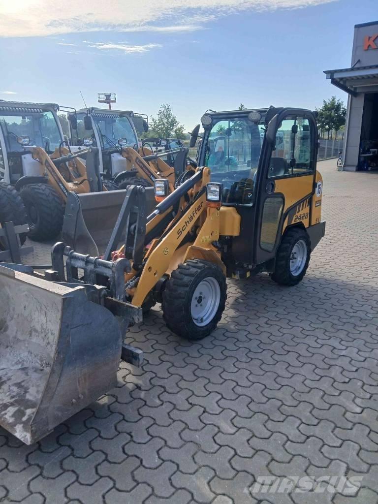 Schäffer 2428 SLT Minicargadoras