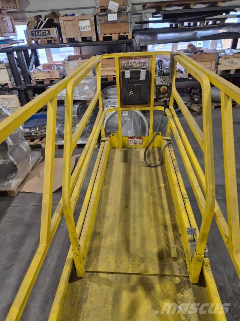 Haulotte Compact 8 Plataformas tijera