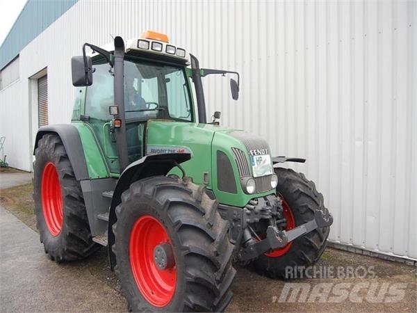 Fendt 716 Vario Tractores