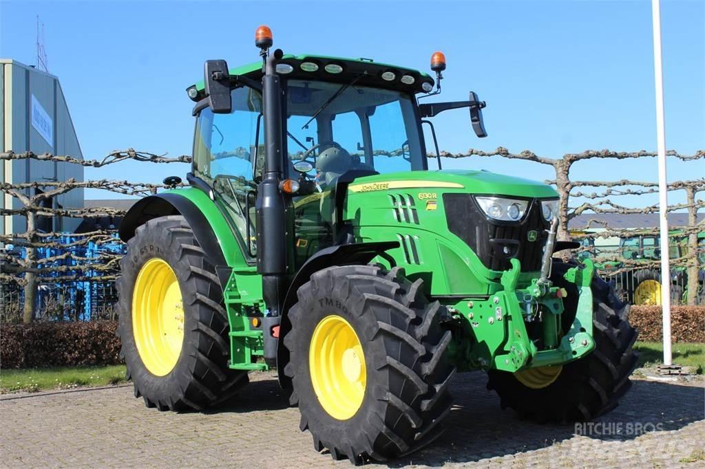 John Deere 6130R Tractores