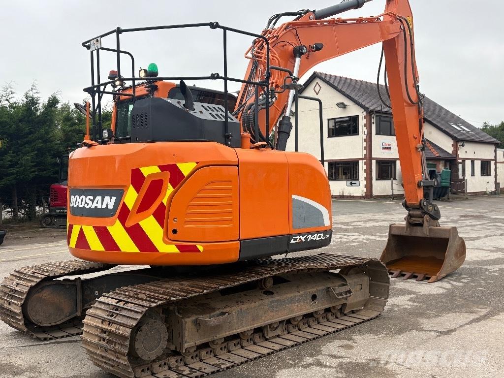 Doosan DX140LCR-5 Excavadoras de cadenas