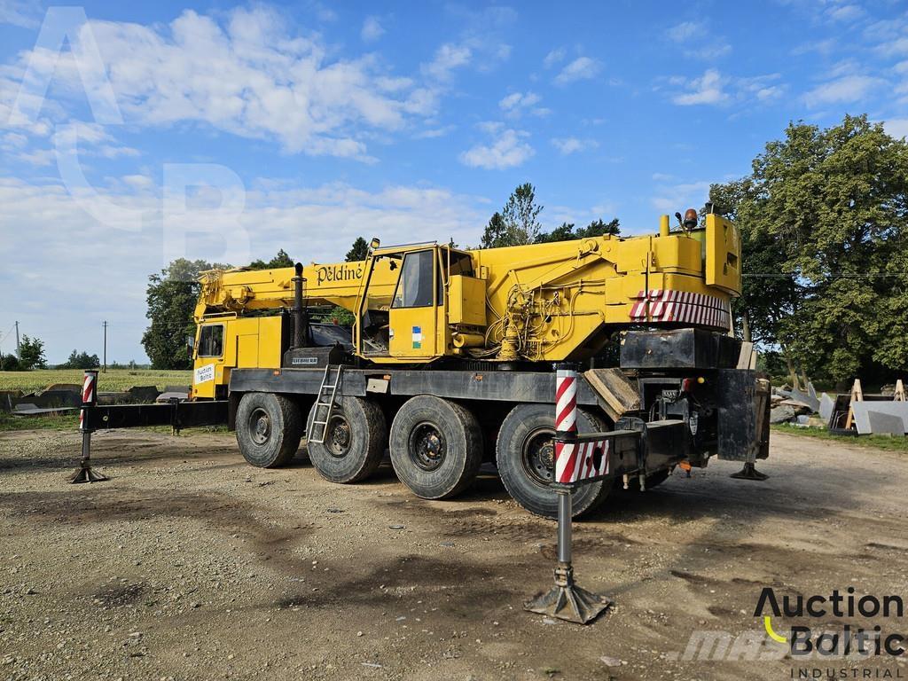 Liebherr LTM 1060 Camiones grúa