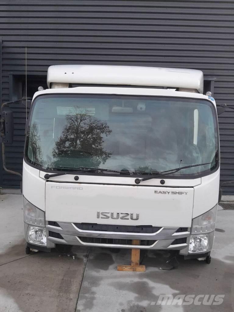 Isuzu N75 Cabinas e interior