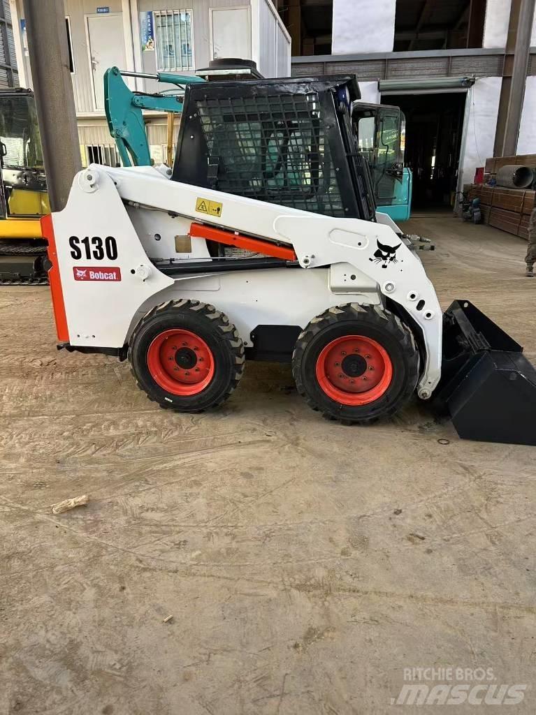 Bobcat S130 Minicargadoras