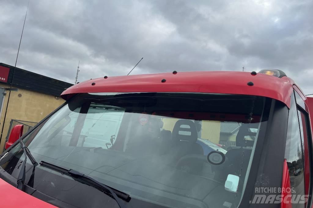 Iveco Daily 70C18H/P Grúas de vehículo