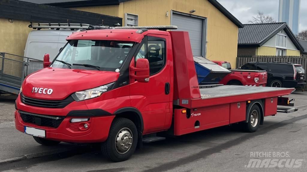 Iveco Daily 70C18H/P Grúas de vehículo