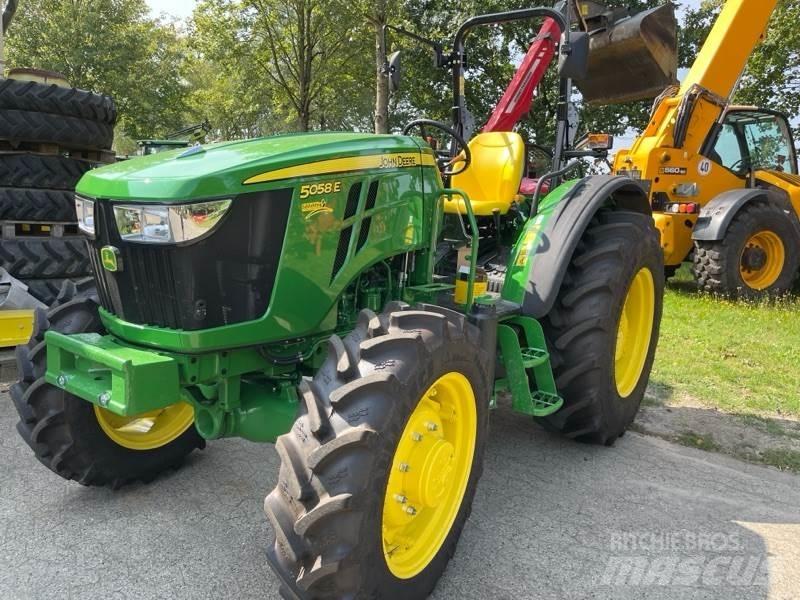 John Deere 5058E Tractores