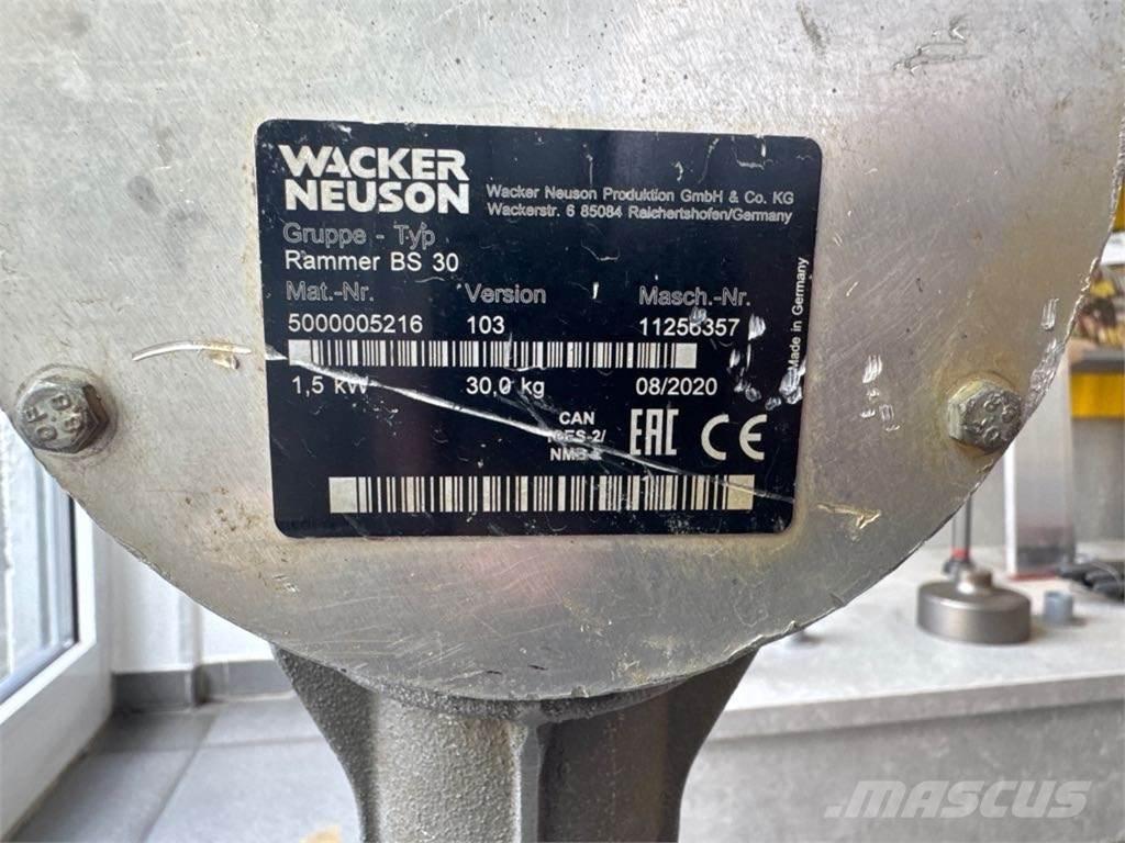 Wacker Neuson BS30 Pisones compactadores