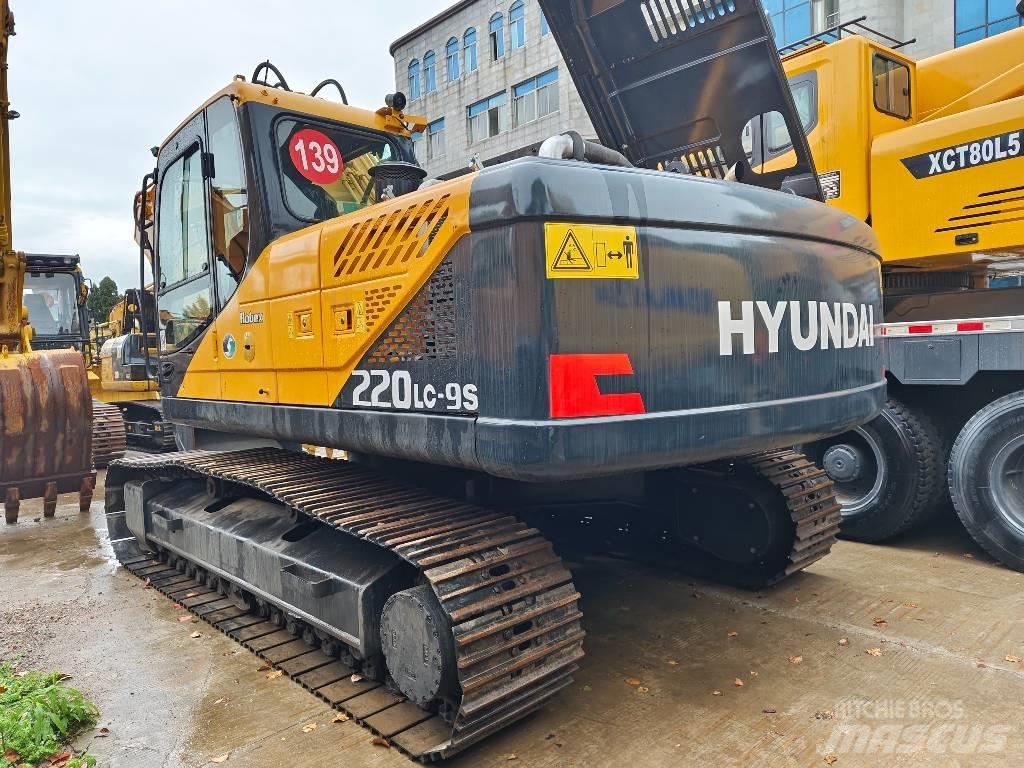 Hyundai R220LC-9S Excavadoras de cadenas