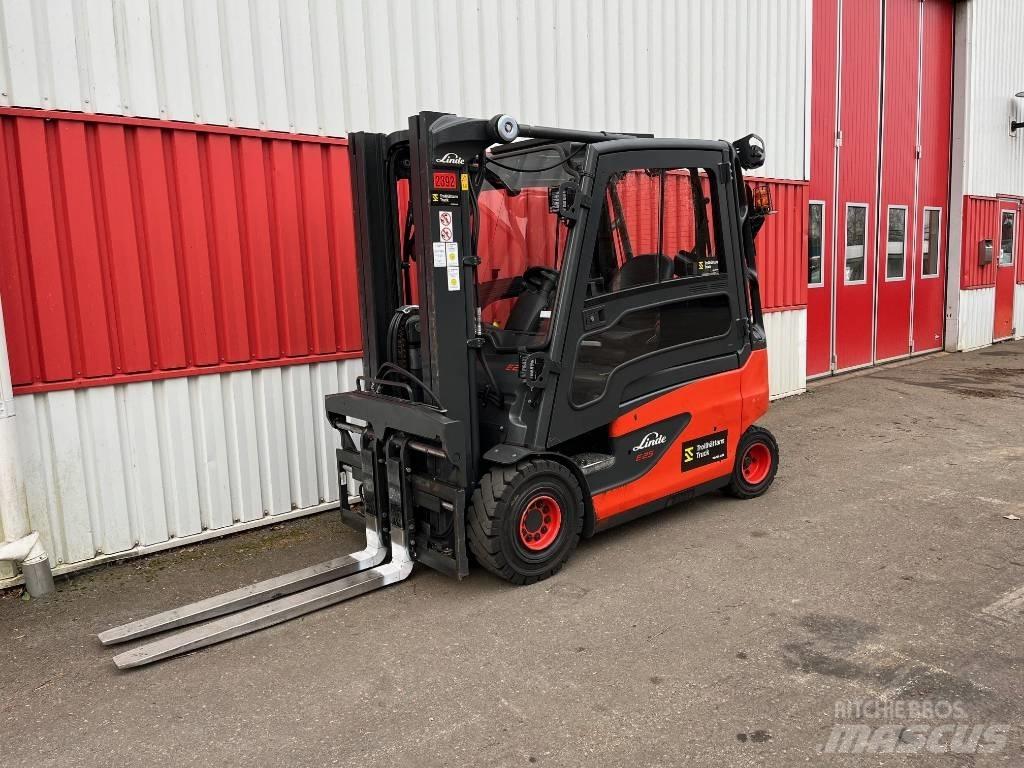 Linde E 25 Carretillas de horquilla eléctrica
