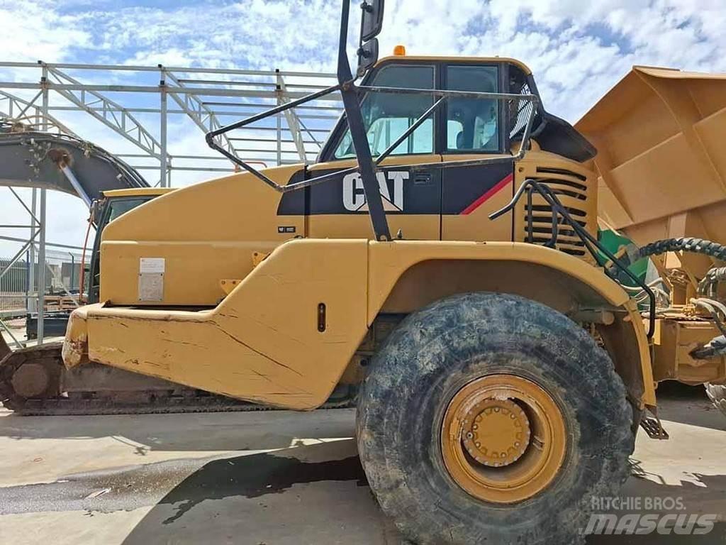 CAT 740 Otros camiones