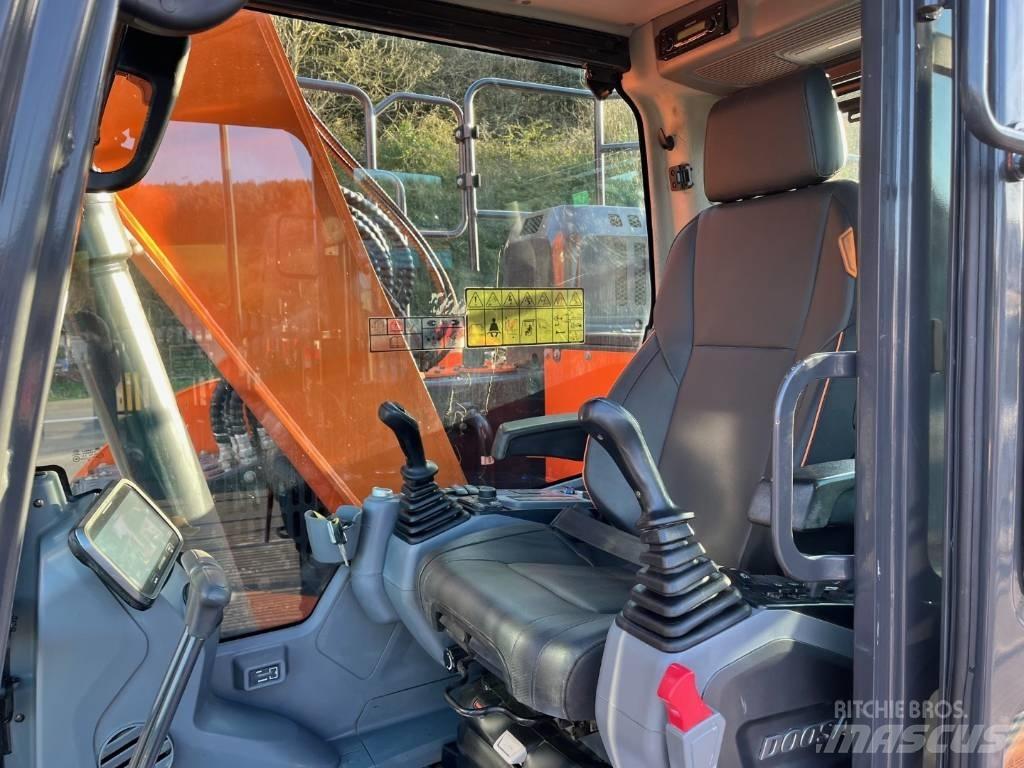 Develon DX140LCR-7 Excavadoras de cadenas