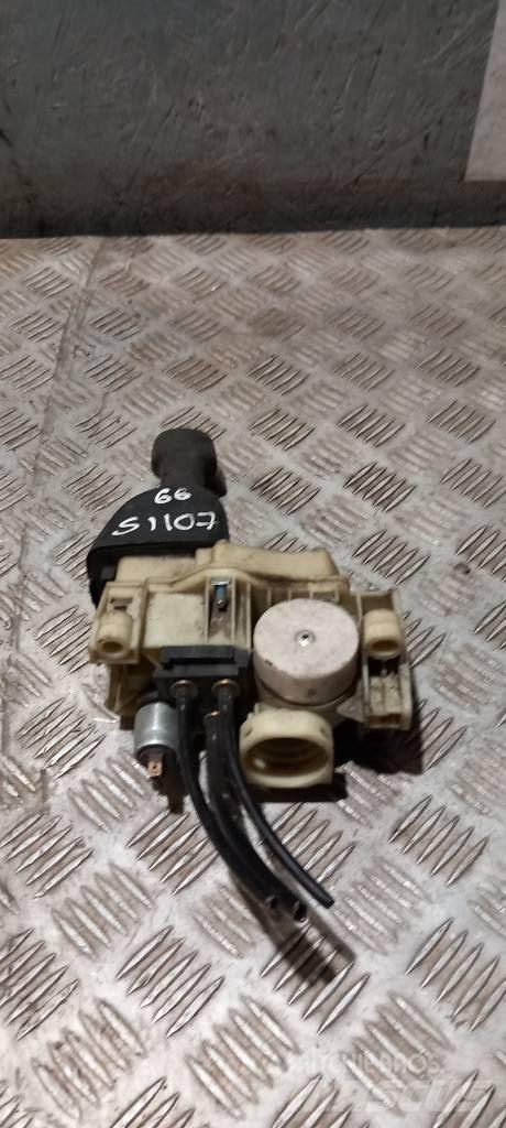 Scania R 440    1774972 Cabinas e interior