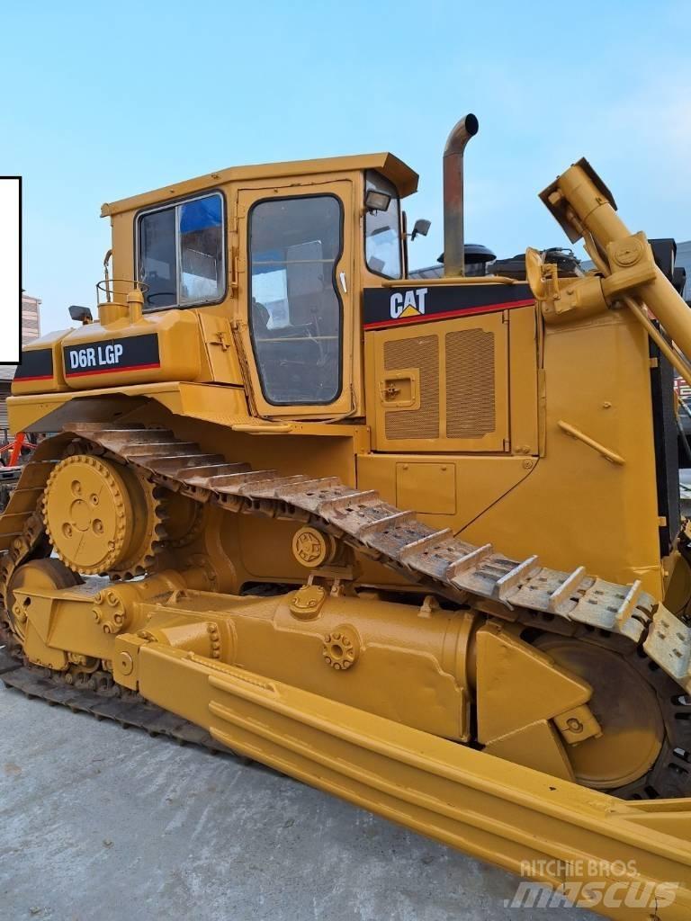 CAT D 6 R LGP Buldozer sobre oruga