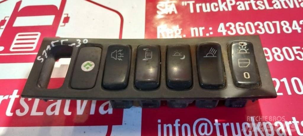 Scania R 420.   1421851 Cabinas e interior