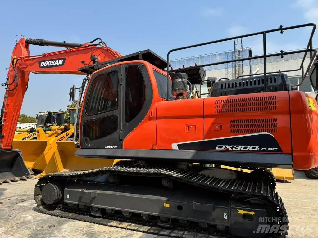 Doosan DX 300 LC-9C Excavadoras de cadenas