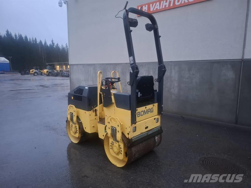 Bomag BW 90 AD-2 Rodillos de doble tambor