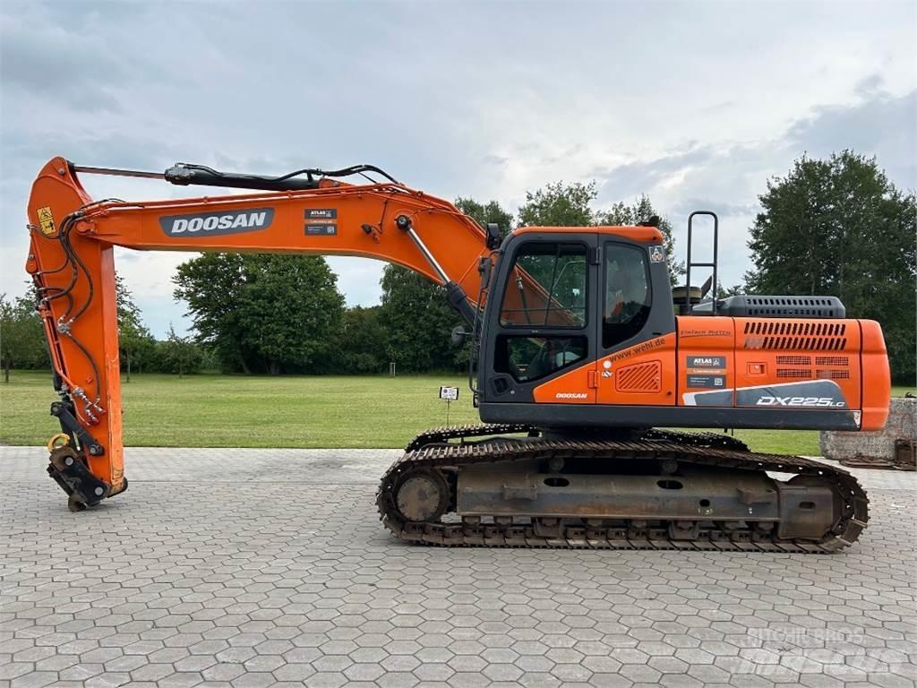 Doosan DX225LC-5 Excavadoras de cadenas