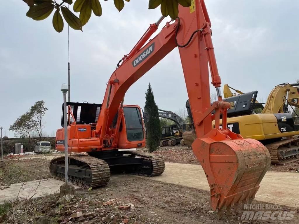 Doosan DH225LC-9E Excavadoras de cadenas