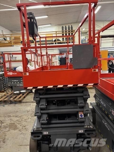 SkyJack SJ 4740 Plataformas tijera